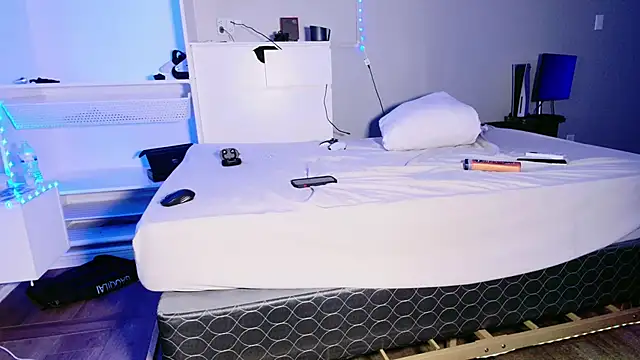 THICKwithDICKK online show from March 2025 12:15:01 PM