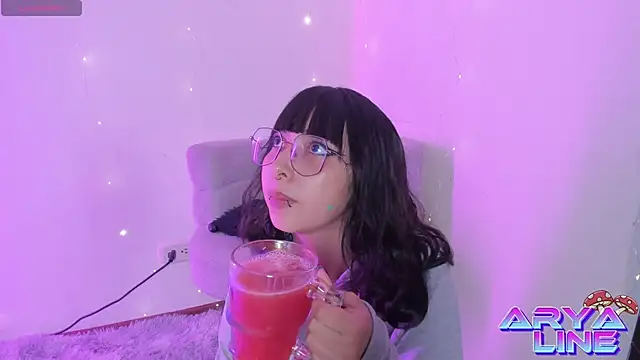 arysUwU online show from June 2026 03:04:02 AM