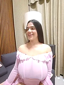 Deisy Torres online show from September 2025 11:10:02 AM