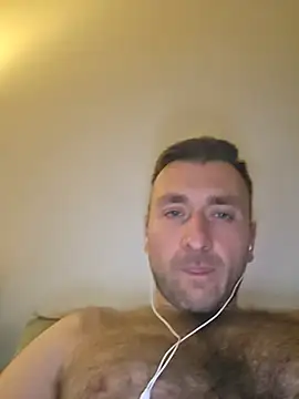 Snapshot of TIGERRR86 chatting on June 2026 02:24:02 AM TIGERRR86 online show from June 2026 02:24:02 AM