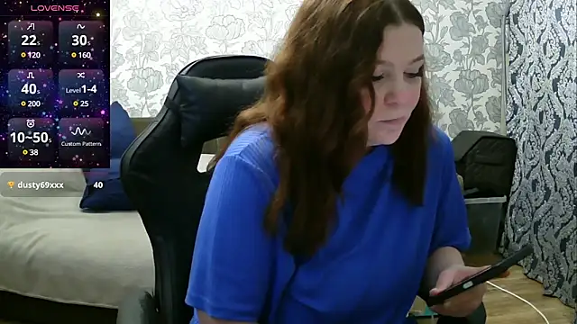 Snapshot of Sabrina_Poison chatting on January 2025 07:14:02 AM Sabrina Poison online show from January 2025 07:14:02 AM