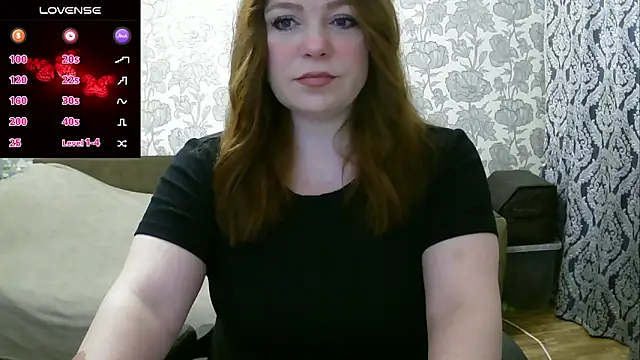 Snapshot of Sabrina_Poison chatting on February 2025 04:22:01 AM Sabrina Poison online show from February 2025 04:22:01 AM