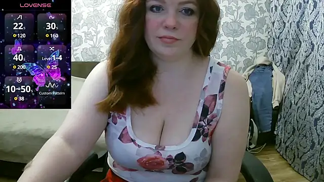 Snapshot of Sabrina_Poison chatting on March 2025 03:12:01 AM Sabrina Poison online show from March 2025 03:12:01 AM