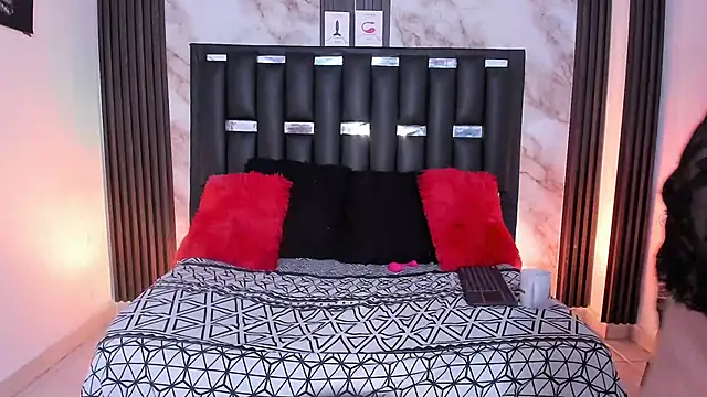 Snapshot of katherina_diaz chatting on November 2025 01:39:01 AM katherina diaz online show from November 2025 01:39:01 AM