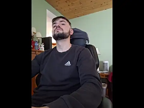 Mitchums online show from February 2026 07:40:01 PM