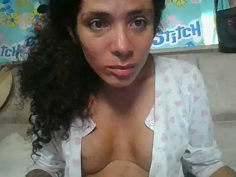 Nadia Monroe online show from April 2026 01:00:02 PM