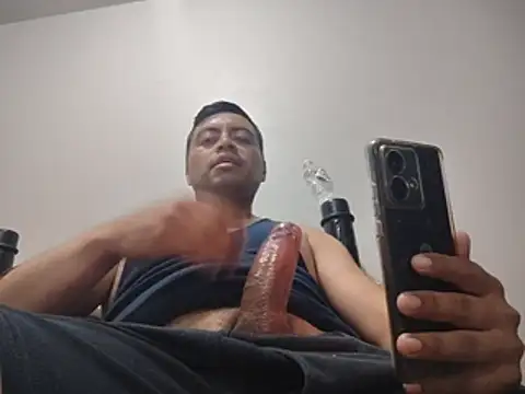 Snapshot of Potro23hotzen chatting on July 2026 04:45:01 PM Potro23hotzen online show from July 2026 04:45:01 PM