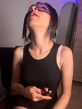 Snapshot of ZINA-MOROCCO chatting on October 2025 01:28:01 AM ZINA-MOROCCO online show from October 2025 01:28:01 AM