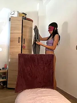 Snapshot of ZINA-MOROCCO chatting on November 2025 01:01:02 PM ZINA-MOROCCO online show from November 2025 01:01:02 PM