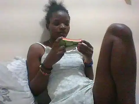 hotgal1112 online show from September 2025 07:48:01 PM