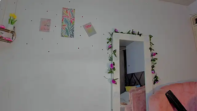 MirandaRoxx online show from January 2026 01:13:02 PM