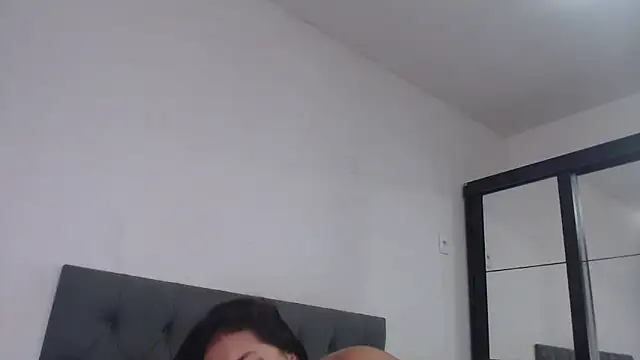 Miss Racheal BR online show from November 2025 11:42:02 AM