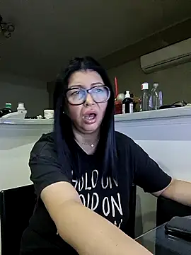 Milf Abigail online show from October 2025 01:50:01 AM