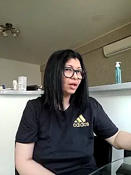 Snapshot of Milf_Abigail chatting on June 2026 03:55:01 AM Milf Abigail online show from June 2026 03:55:01 AM