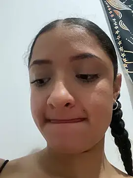 Alicia ALICIA online show from January 2025 08:37:02 PM