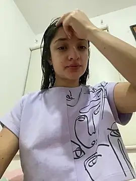 Snapshot of Alicia_ALICIA chatting on May 2026 04:09:02 AM Alicia ALICIA online show from May 2026 04:09:02 AM