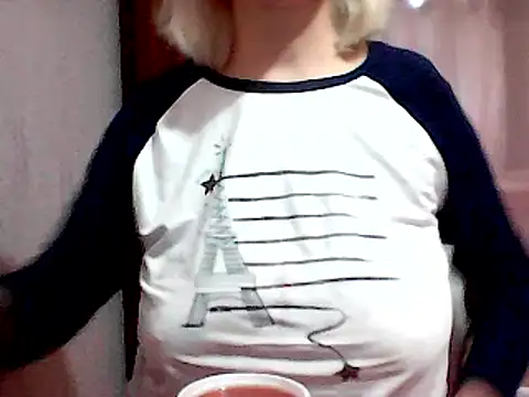 AnaXBerry online show from December 2024 06:02:01 PM