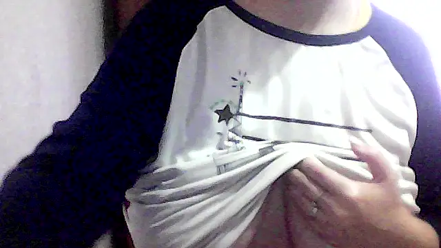 AnaXBerry online show from October 2025 06:49:01 AM