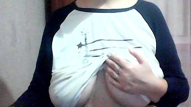 AnaXBerry online show from October 2025 03:22:02 PM