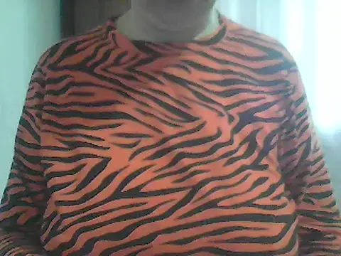 AnaXBerry online show from February 2026 06:24:01 AM