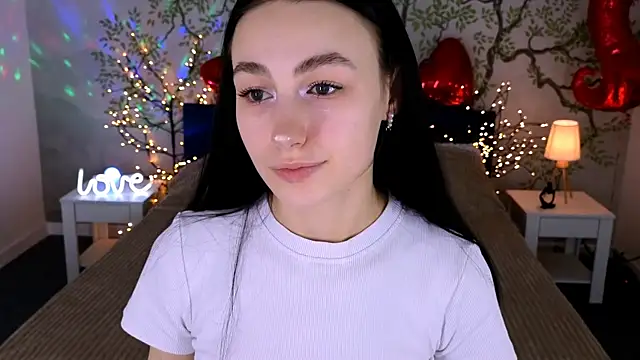 CosmicFaye online show from February 2025 09:21:02 AM
