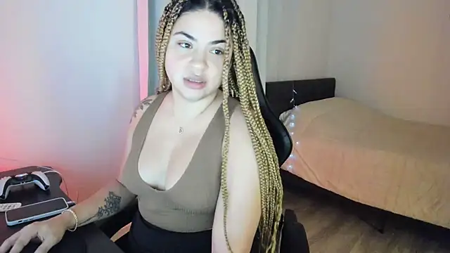 MelSaunders online show from December 2024 02:45:02 AM