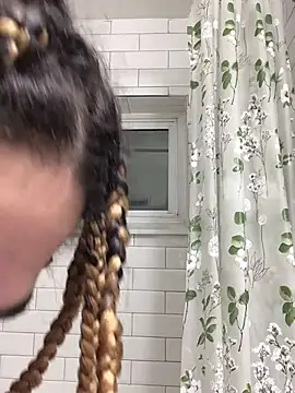 MelSaunders online show from December 2024 05:11:02 AM