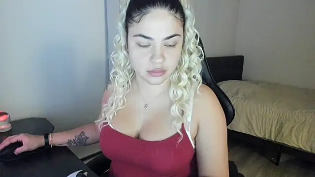 MelSaunders online show from January 2025 03:15:01 AM