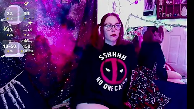 EverlyEster online show from January 2025 05:34:02 AM