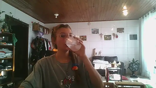 SweetyBabyDemon online show from October 2025 07:48:02 PM