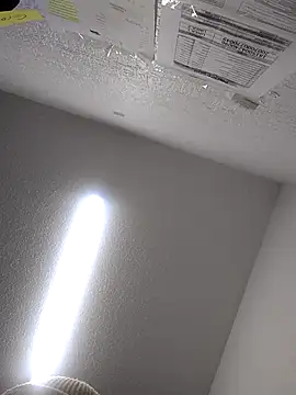 Isaanegrito online show from December 2025 03:28:02 PM