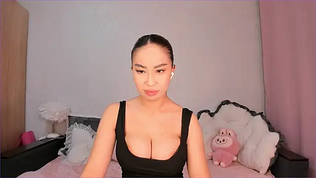 Snapshot of Long_is1and chatting on September 2025 02:39:02 PM Long is1and online show from September 2025 02:39:02 PM