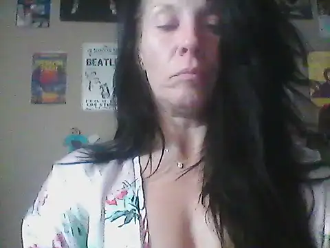 gorgeous11 online show from February 2025 01:35:01 AM