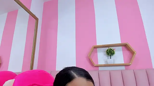 ISABELLA 020 online show from November 2025 02:09:01 PM