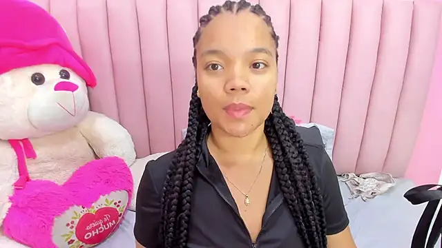 ISABELLA 020 online show from April 2026 01:16:01 PM