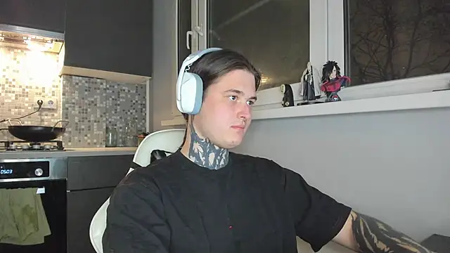  torfin  online show from February 2025 06:04:01 PM