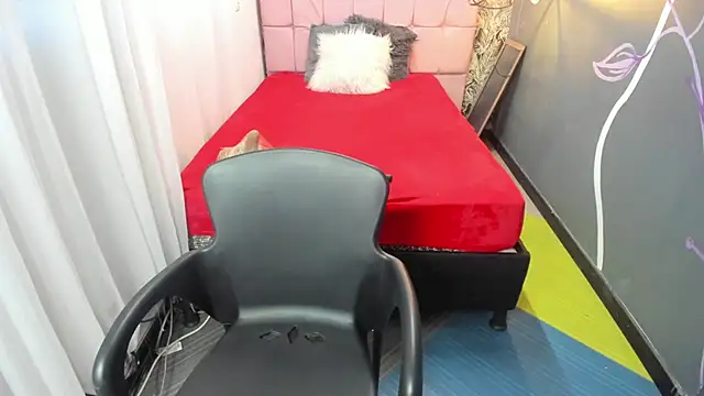 EmmaaEvans  online show from January 2025 12:07:01 PM