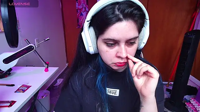 Vallolet Spencer online show from February 2025 12:49:01 AM