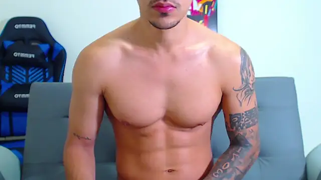 Tristan-bm online show from January 2025 02:57:01 PM