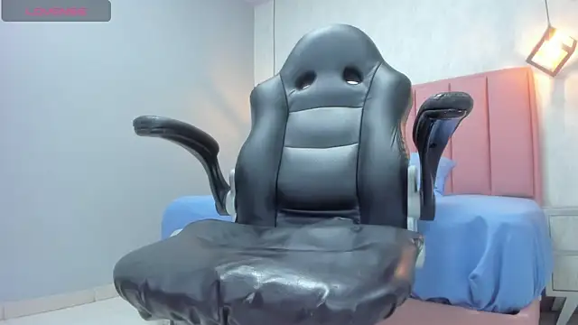 chelsyquinn online show from January 2026 04:16:01 AM