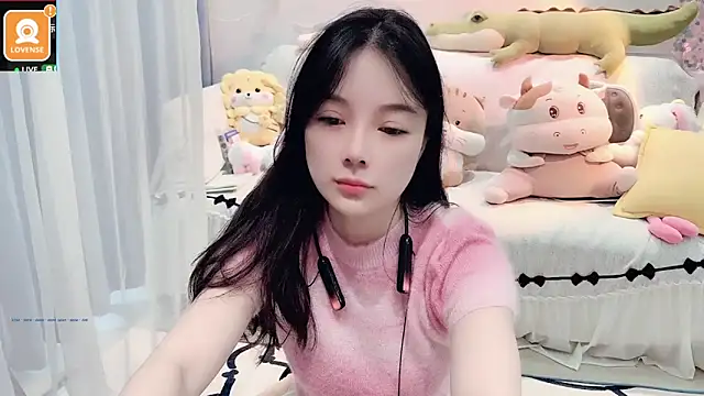 AKiKi711 online show from October 2025 04:21:01 AM