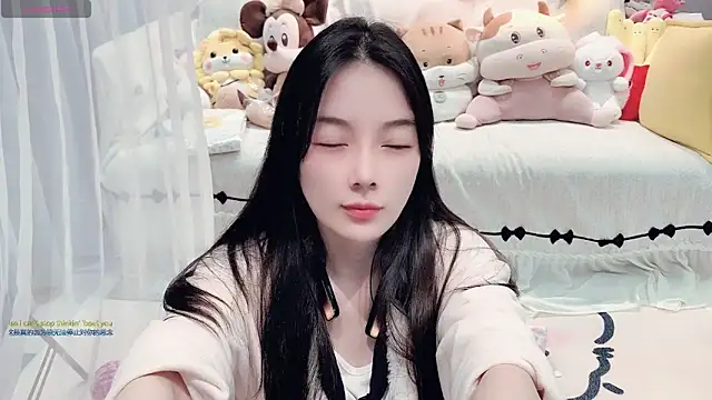 AKiKi711 online show from March 2026 05:08:01 PM