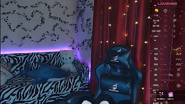 Sidney blush online show from January 2025 12:50:02 PM