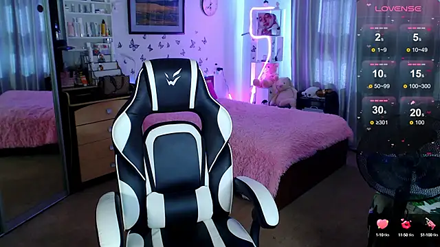 Sidney blush online show from September 2025 06:24:01 AM