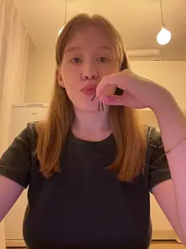 Eva Weyne online show from April 2026 08:36:01 PM