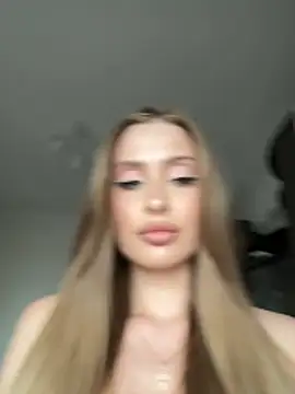 Snapshot of Sweet__Milly chatting on June 2026 02:08:01 PM Sweet Milly online show from June 2026 02:08:01 PM