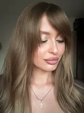 Snapshot of Sweet__Milly chatting on July 2026 05:34:01 PM Sweet Milly online show from July 2026 05:34:01 PM