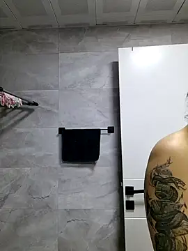 Snapshot of Esmertarcinim chatting on December 2024 11:22:01 AM Esmertarcinim online show from December 2024 11:22:01 AM