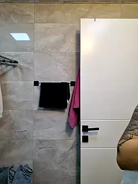 Snapshot of Esmertarcinim chatting on January 2025 03:39:02 PM Esmertarcinim online show from January 2025 03:39:02 PM