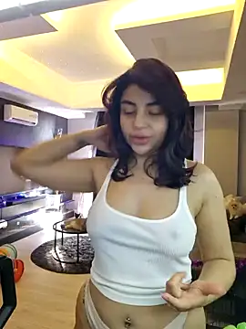 Snapshot of Esmertarcinim chatting on January 2025 11:56:02 AM Esmertarcinim online show from January 2025 11:56:02 AM